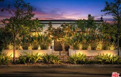 8980 Lloyd Pl, West Hollywood, CA 90069