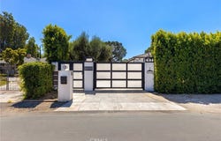 22920 Califa, Woodland Hills, CA 91367