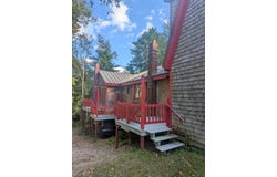 17 Cromwell Road, Westport Island, ME 04578