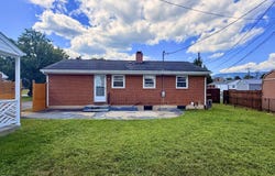 2110 Ellison Ave, Salem, VA 24153