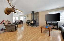 34911 SE SURFACE Rd, Estacada, OR 97023