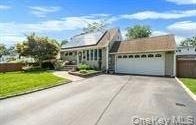 204 W 3rd St, Deer Park, NY 11729