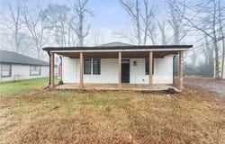 212 Walker Drive, Monroe, GA 30655