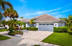 7690 La Corniche Circle, Boca Raton, FL 33433