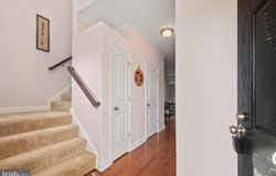 31 BOUNDARY Lane, WARRENTON, VA 20186