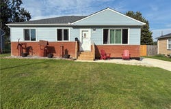 7270 Glenn Oval Drive, Parma, OH 44130
