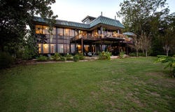 115 Riverside Dr., Eufaula, AL 36027