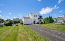 30 Gianna Drive, Cranston, RI 02921