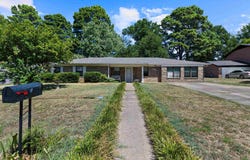 1922 Lee St, Longview, TX 75604