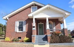 223 Park St, Ninety Six, SC 29666