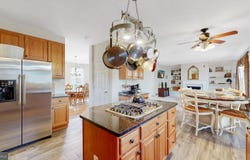 1 HOGAN CIR, MIDDLETOWN, DE 19709