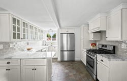 1 Fort Hill, Hingham, MA 02043