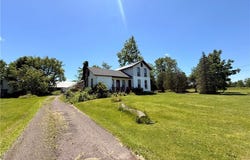 13123 Main Road, Akron, NY 14001