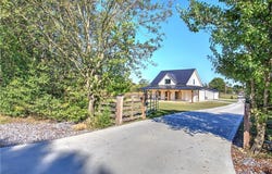 554 Pendley Road SE, Calhoun, GA 30701