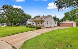 1530 Marquette Court, Joliet, IL 60435