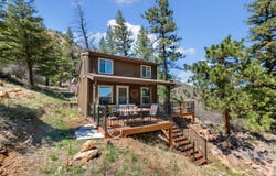 14 Calliope Ln, Livermore, CO 80536