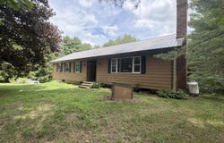 549 Old Lewiston Road, Winthrop, ME 04364