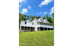 64 N Hunter, Drums, PA 18222