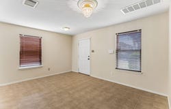 111 Burnet Forest Cv, Elgin, TX 78621