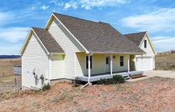 176 Chuckwagon Ln, Livermore, CO 80536