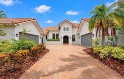 5408 TYBEE ISLAND Drive, APOLLO BEACH, FL 33572