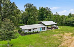 1184 Heed Neely Road, Harrisville, MS 39082