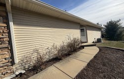 1709 Timber Wolf Lane, Mahomet, IL 61853