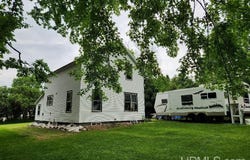 11 E Baltic Avenue, Caspian, MI 49915