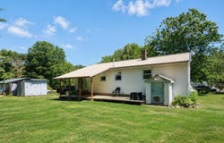 33 Ridge Terrace Drive, Casco, ME 04015