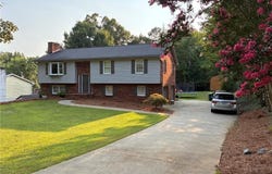 1492 Cedar Fork Road, Clemmons, NC 27012