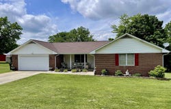 401 Centennial Dr, Princeton, KY 42445
