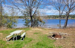 950 Main Street, Calais, ME 04619