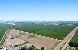 NW 3rd Ave, Fruitland, ID 83619