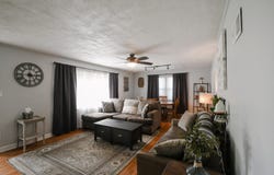 2370 S Luster Avenue, Springfield, MO 65804