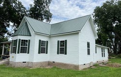 1071 W Pear St, Pavo, GA 31778