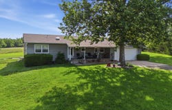 10560 SW Dennett Rd, Augusta, KS 67010