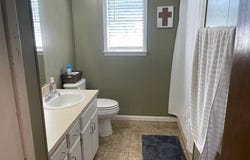 100 Burton St, Union, MS 39365