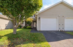 12 Marsdale Court, Selkirk, NY 12158