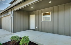 2010 HENDERSON Way, Longview, WA 98632