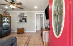 1413 Fresno, Plainview, TX 79072