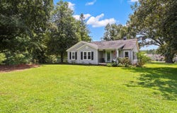 726 Foster Rd, Inman, SC 29349