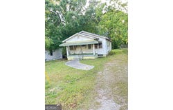 34 Jackson Street, Barnesville, GA 30204