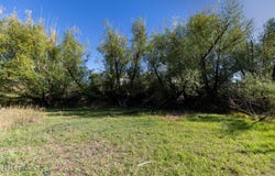 2nd Avenue, Clyde Park, MT 59018