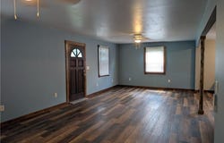 105 E Colorado Street, Windsor, MO 65360