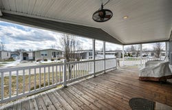 378 PIN OAK, ELYRIA, OH 44035