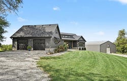 11100 SE E Highway, Agency, MO 64401