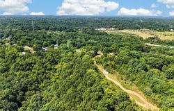5080 Hillcrest Road, Arnold, MO 63010