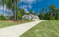 403 Fallen Acorn Circle, Brandon, MS 39047