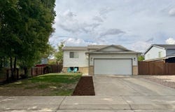 233 E 19th St Rd, Greeley, CO 80631
