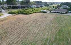 20 Volunteer Boulevard, Jackson, TN 38305
